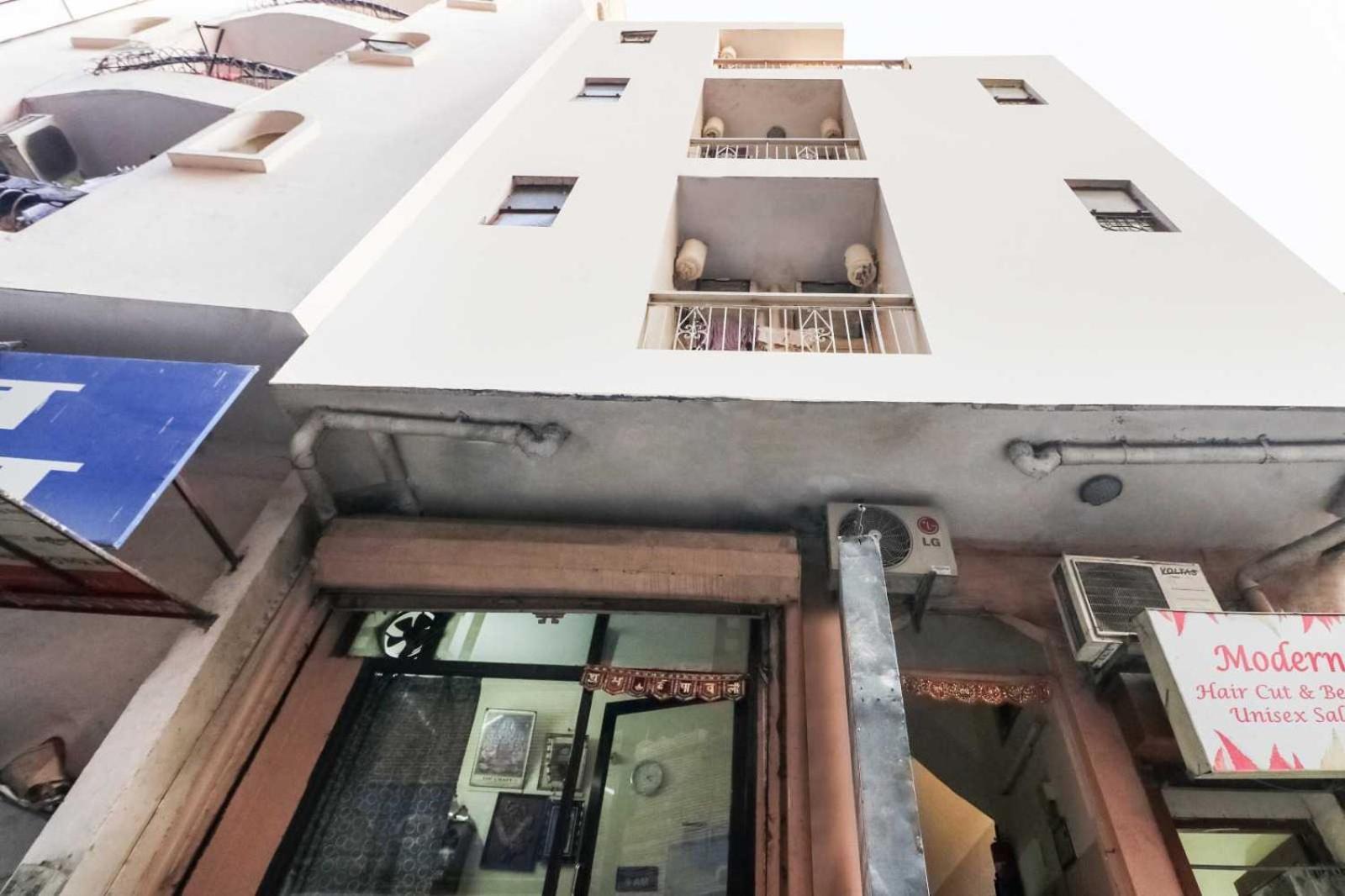 Hotel O Chandu Inn New Delhi Exterior photo